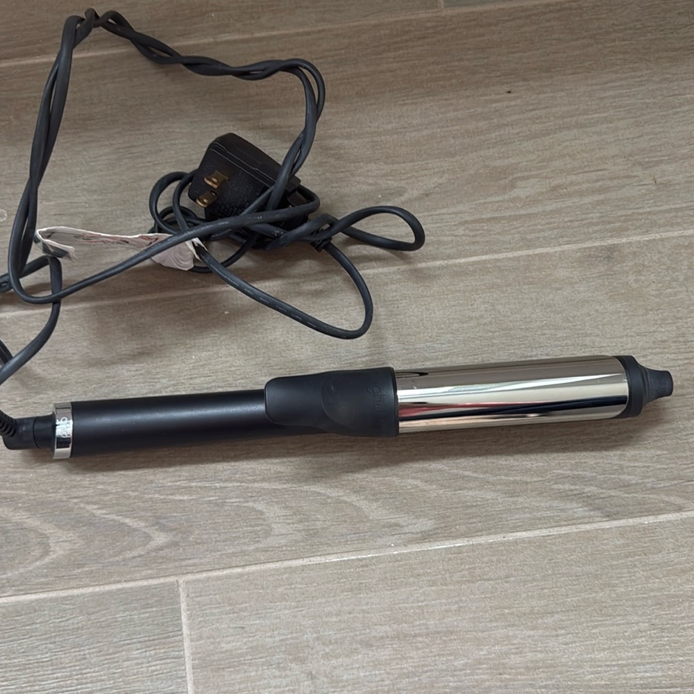 GHD Soft Curl 1.25" Curling Iron